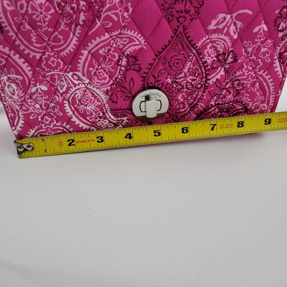 Vera Bradley Turnlock Crossbody Stamped Paisley Faux Leather Trim Purse - Picture 14 of 16